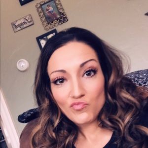 Meet your Posher, Sara